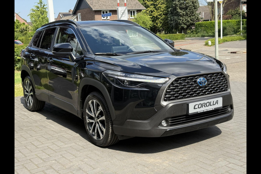Toyota Corolla Cross 2.0 High Power Hybrid First Edition | Elektrische achterklep, Stoel + Stuurverwarming, Blind spot, Parkeersensoren