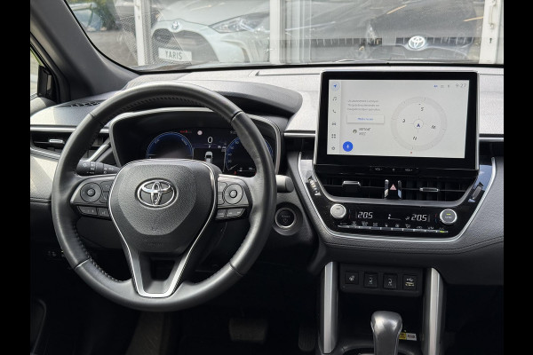 Toyota Corolla Cross 2.0 High Power Hybrid First Edition | Elektrische achterklep, Stoel + Stuurverwarming, Blind spot, Parkeersensoren