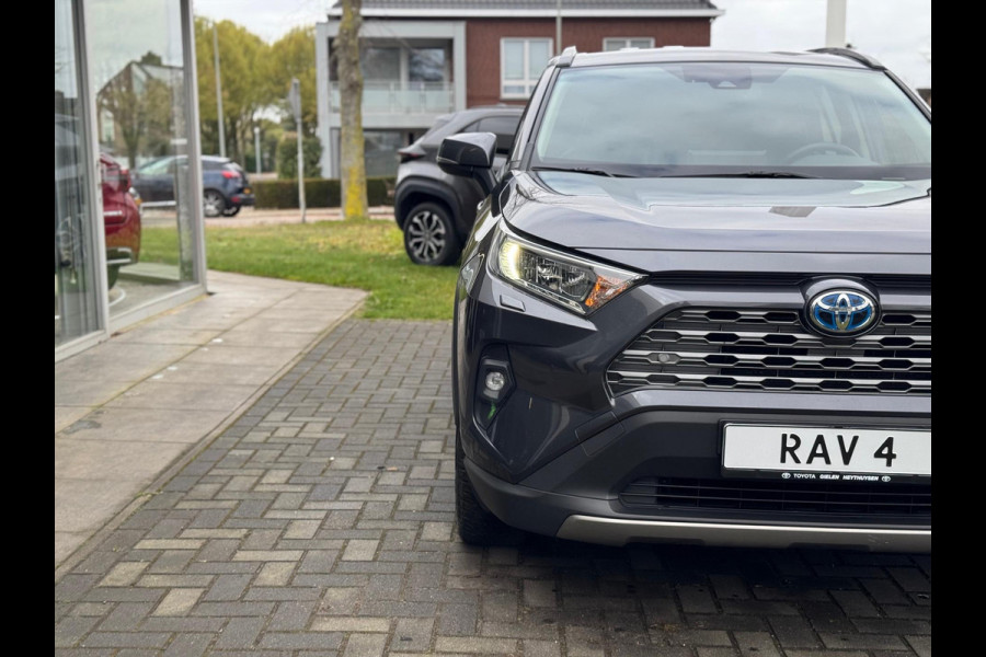 Toyota RAV4 2.5 Hybrid Dynamic Plus | Leer, Stoel + Stuurverwarming, Elektrische achterklep, Parkeersensoren, Adaptive cruise control