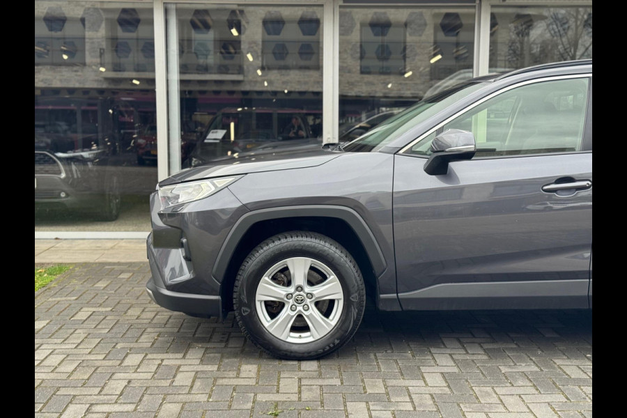 Toyota RAV4 2.5 Hybrid Dynamic Plus | Leer, Stoel + Stuurverwarming, Elektrische achterklep, Parkeersensoren, Adaptive cruise control
