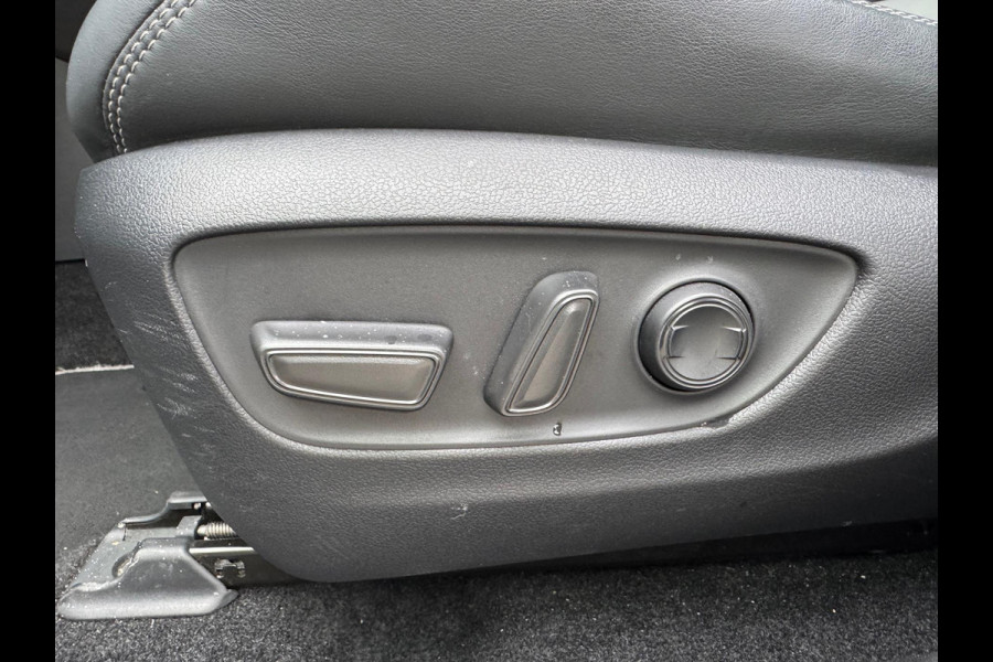 Toyota RAV4 2.5 Hybrid Dynamic Plus | Leer, Stoel + Stuurverwarming, Elektrische achterklep, Parkeersensoren, Adaptive cruise control