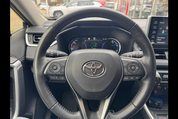 Toyota RAV4 2.5 Hybrid Dynamic Plus | Leer, Stoel + Stuurverwarming, Elektrische achterklep, Parkeersensoren, Adaptive cruise control