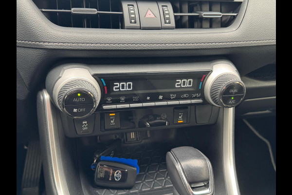Toyota RAV4 2.5 Hybrid Dynamic Plus | Leer, Stoel + Stuurverwarming, Elektrische achterklep, Parkeersensoren, Adaptive cruise control