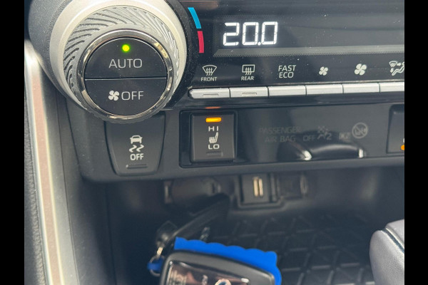 Toyota RAV4 2.5 Hybrid Dynamic Plus | Leer, Stoel + Stuurverwarming, Elektrische achterklep, Parkeersensoren, Adaptive cruise control