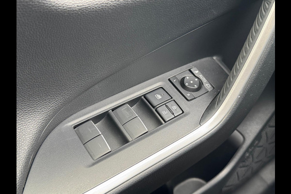 Toyota RAV4 2.5 Hybrid Dynamic Plus | Leer, Stoel + Stuurverwarming, Elektrische achterklep, Parkeersensoren, Adaptive cruise control