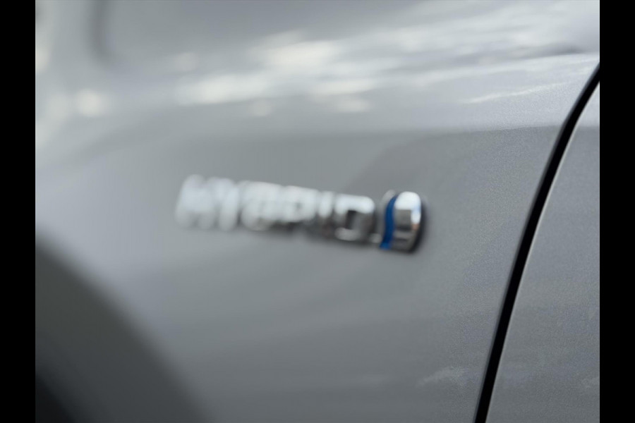 Toyota RAV4 2.5 Hybrid AWD Executive Business | 360 camera, Stoel/stuurverwarming, Adaptive cruise control, Navigatie, 1.650KG trekgewicht