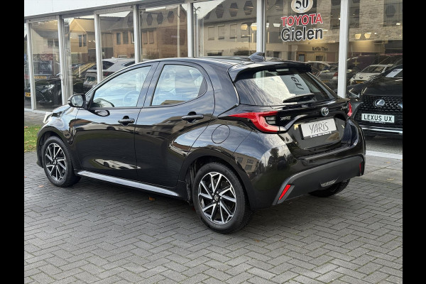 Toyota Yaris 1.5 Hybrid Dynamic Plus | Stoelverwarming, 16 inch, LED, Apple CarPlay/Android Auto, Parkeercamera, Keyless