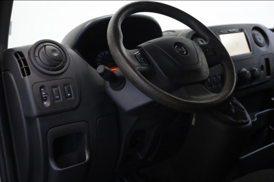 Opel Movano 2.3 CDTI CAMERA IMPERiAAL SCHADE ACHTERDEUREN AIRCO CRUISE CONTR TREKHAAK IMPERIAAL TOP AUTO RIJDBAAR