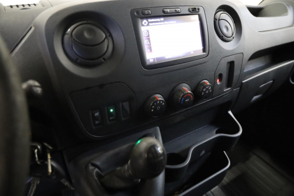 Opel Movano 2.3 CDTI CAMERA IMPERiAAL SCHADE ACHTERDEUREN AIRCO CRUISE CONTR TREKHAAK IMPERIAAL TOP AUTO RIJDBAAR