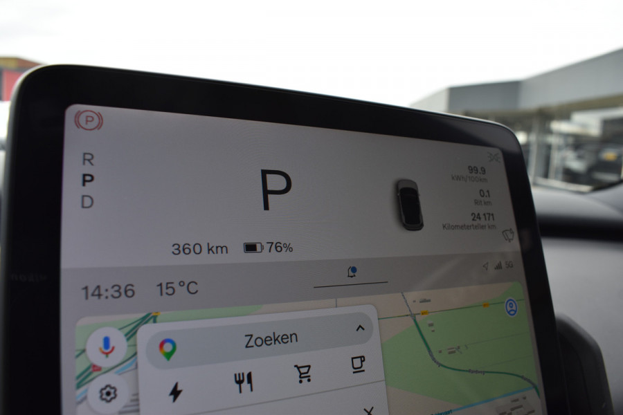 Volvo EX30 Single Motor Extended Range Plus 69 kWh | ACC | Blis | Camera | H&K | 19"LMV