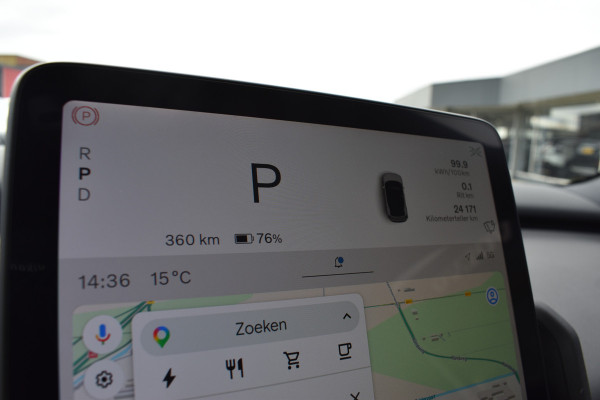 Volvo EX30 Single Motor Extended Range Plus 69 kWh | ACC | Blis | Camera | H&K | 19"LMV