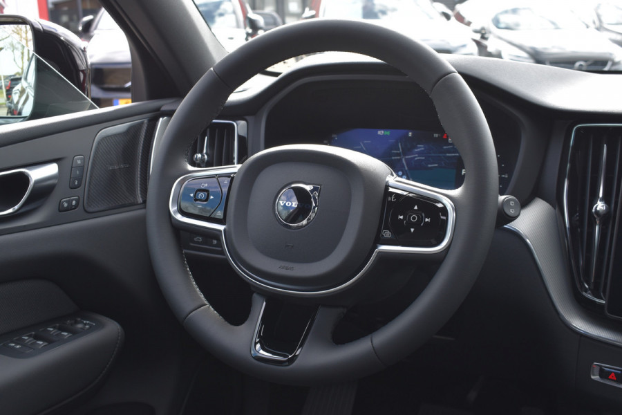 Volvo XC60 T6 AWD 350PK Plug-in Hybrid Plus Black Edition | 21'' | H&K | BLIS | Adaptive cruise | MY26 |