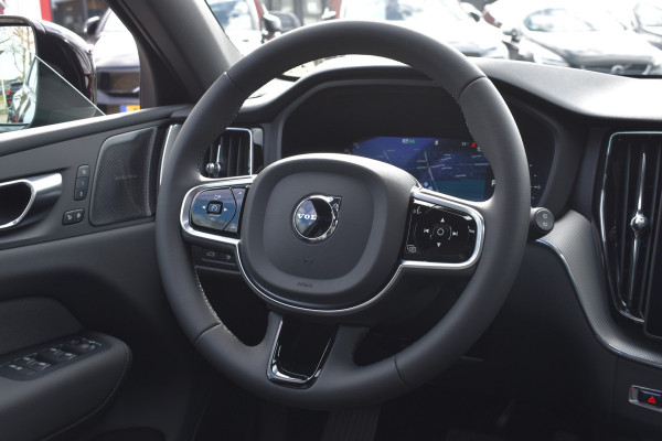 Volvo XC60 T6 AWD 350PK Plug-in Hybrid Plus Black Edition | 21'' | H&K | BLIS | Adaptive cruise | MY26 |