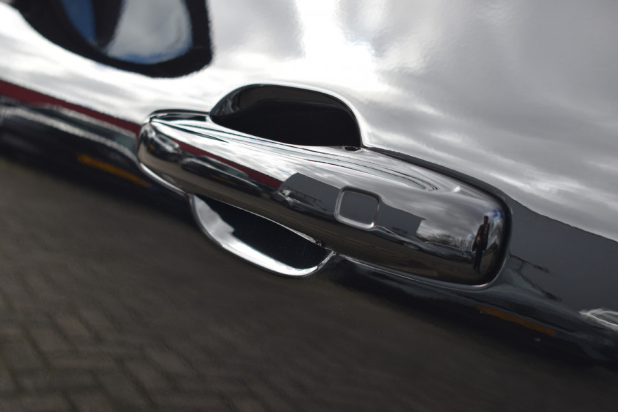 Volvo XC60 T6 AWD 350PK Plug-in Hybrid Plus Black Edition | 21'' | H&K | BLIS | Adaptive cruise | MY26 |