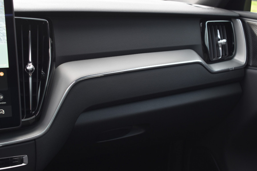 Volvo XC60 T6 AWD 350PK Plug-in Hybrid Plus Black Edition | 21'' | H&K | BLIS | Adaptive cruise | MY26 |