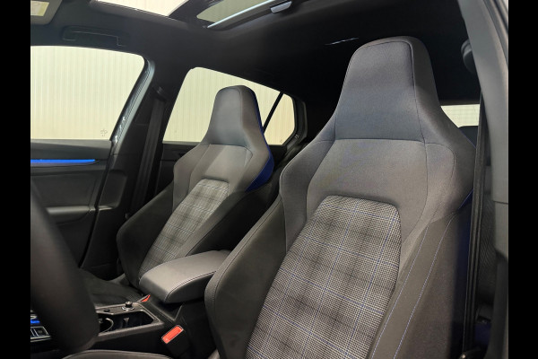 Volkswagen Golf 1.5 eHybrid GTE | HUD | PANO | NARDO GREY | CAMERA | AMBIANCE