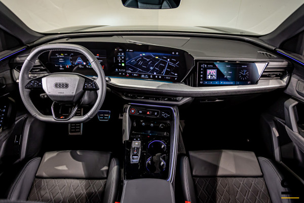 Audi Q5 Sportback 2x S-Line|NW model| ACC|Elecktrische stoelen|Cam|