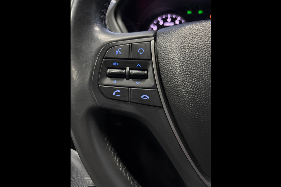 Hyundai i20 1.0 T-GDI Comfort Camera, CarPlay, ECC