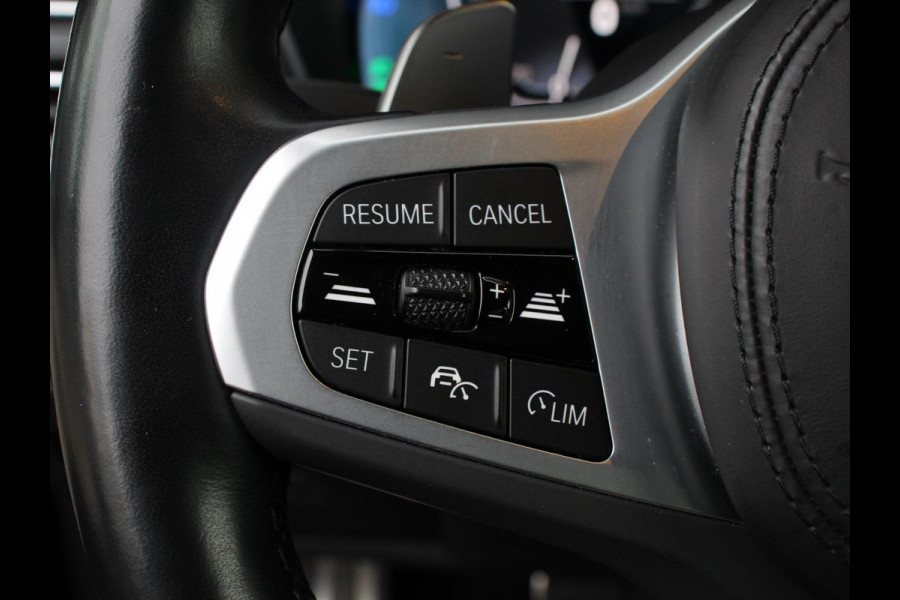 BMW X3 xDrive30e PHEV M-Sport Demo auto ! | Panorama dak | Navigatie | Climate Control | Lichtmetalen Velgen