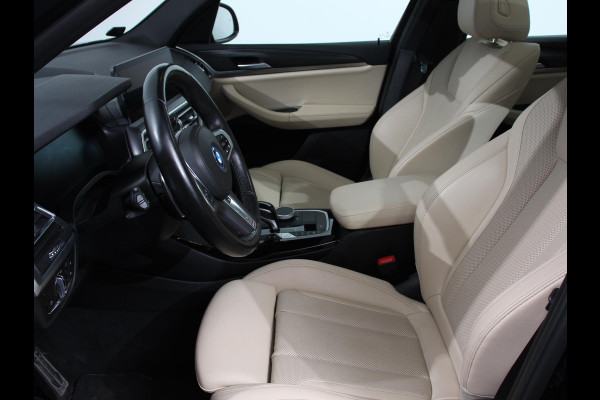 BMW X3 xDrive30e PHEV M-Sport Demo auto ! | Panorama dak | Navigatie | Climate Control | Lichtmetalen Velgen