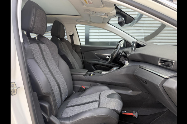 Peugeot 3008 1.2 PureTech Allure 2e Eigenaar|Navi|Pano|Camera|Trekhaak|Clima|Cruise|D-riem vv in 2024|N.A.P|APK tot 01-2028