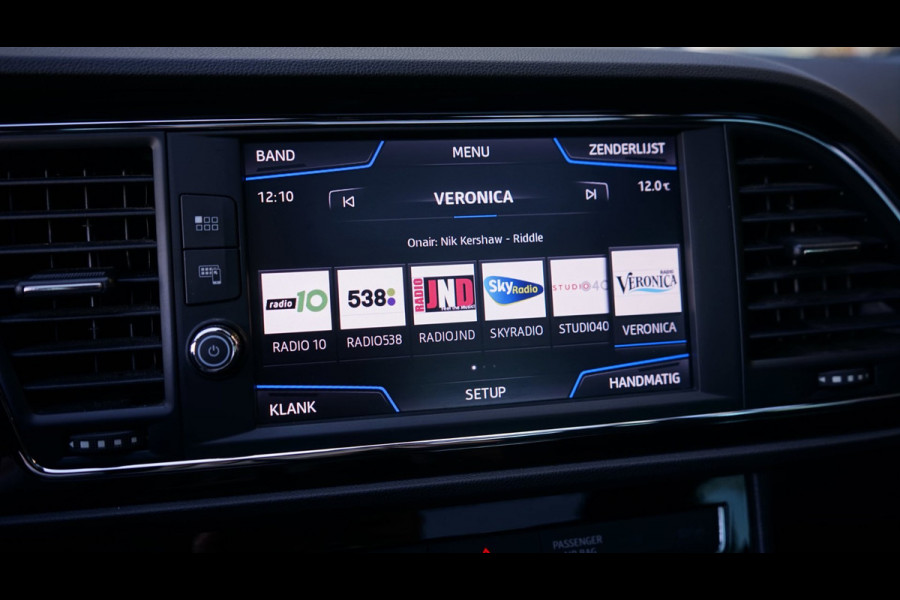 Seat Leon ST 1.5 TSI FR Ultimate Black Edition AUTOMAAT-AMBIANCE-ACC-ALCANTARA-BEATS-CAMERA-FULL LED-KEYLESS-PANORAMA-VIRTUEEL