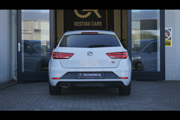 Seat Leon ST 1.5 TSI FR Ultimate Black Edition AUTOMAAT-AMBIANCE-ACC-ALCANTARA-CAMERA-FULL LED-KEYLESS-PANORAMA-VIRTUEEL