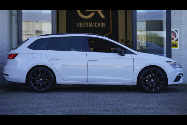 Seat Leon ST 1.5 TSI FR Ultimate Black Edition AUTOMAAT-AMBIANCE-ACC-ALCANTARA-CAMERA-FULL LED-KEYLESS-PANORAMA-VIRTUEEL