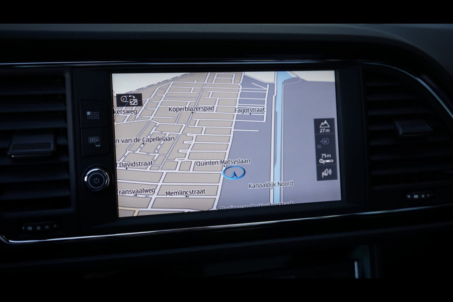 Seat Leon ST 1.5 TSI FR Ultimate Black Edition AUTOMAAT-AMBIANCE-ACC-ALCANTARA-CAMERA-FULL LED-KEYLESS-PANORAMA-VIRTUEEL