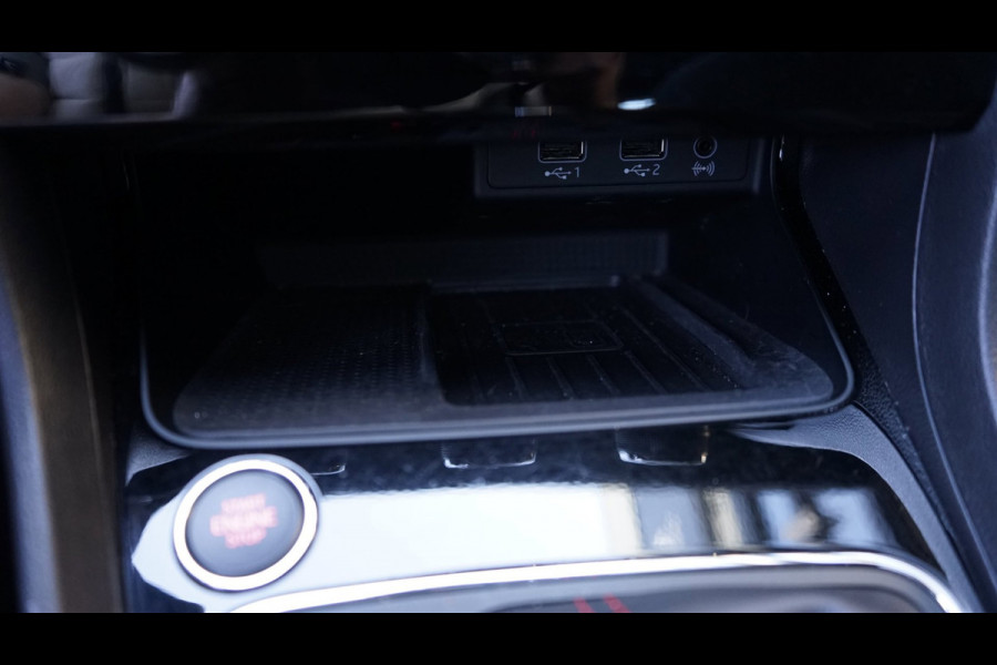 Seat Leon ST 1.5 TSI FR Ultimate Black Edition AUTOMAAT-AMBIANCE-ACC-ALCANTARA-CAMERA-FULL LED-KEYLESS-PANORAMA-VIRTUEEL