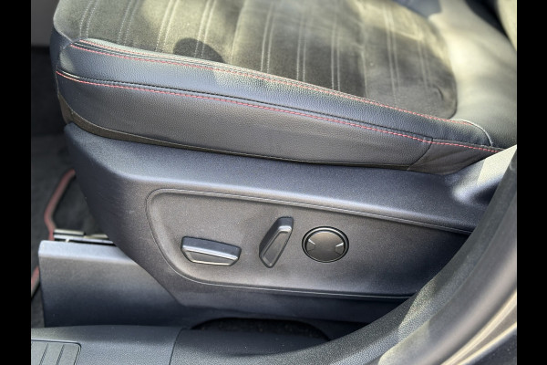 Ford Kuga 2.5 PHEV ST-Line X | ACC, Navi, DAB, Clima, Carplay/Android, Stoel/Stuurverw. | NAP | 1e Eigenaar | Dealeronderhouden |