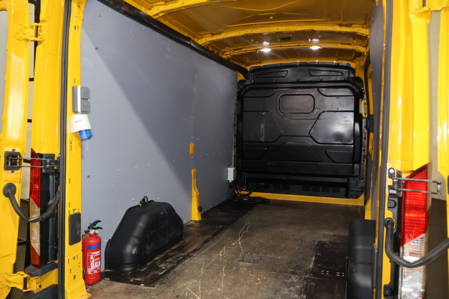 Ford Transit 2.0 TDCI 130pk L3 H2 Trend