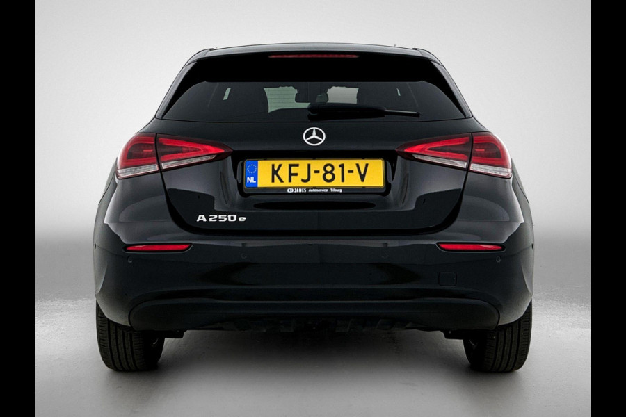 Mercedes-Benz A-Klasse 250 e Plug-In Hybrid CAMERA | CARPLAY & NAVI | LEER