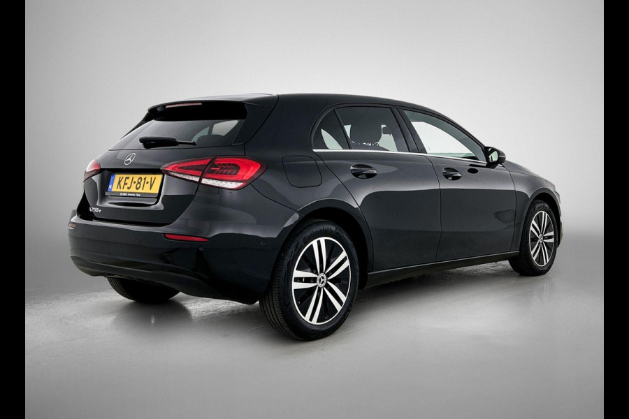 Mercedes-Benz A-Klasse 250 e Plug-In Hybrid CAMERA | CARPLAY & NAVI | LEER