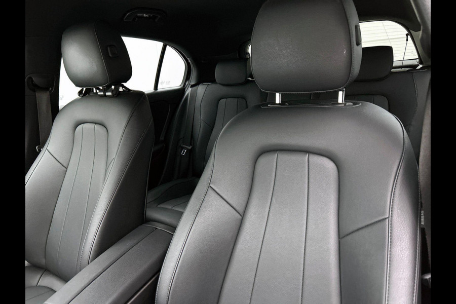 Mercedes-Benz A-Klasse 250 e Plug-In Hybrid CAMERA | CARPLAY & NAVI | LEER