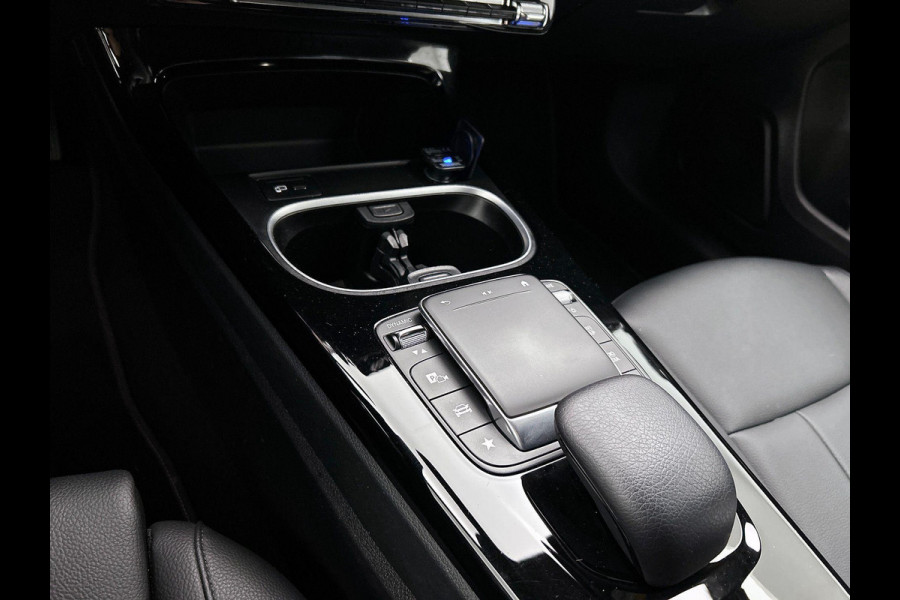 Mercedes-Benz A-Klasse 250 e Plug-In Hybrid CAMERA | CARPLAY & NAVI | LEER
