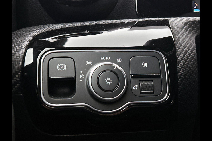 Mercedes-Benz A-Klasse 250 e Plug-In Hybrid CAMERA | CARPLAY & NAVI | LEER