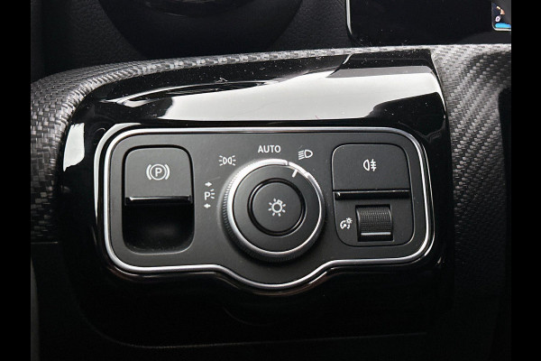 Mercedes-Benz A-Klasse 250 e Plug-In Hybrid CAMERA | CARPLAY & NAVI | LEER