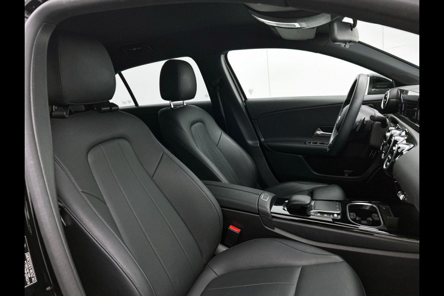 Mercedes-Benz A-Klasse 250 e Plug-In Hybrid CAMERA | CARPLAY & NAVI | LEER