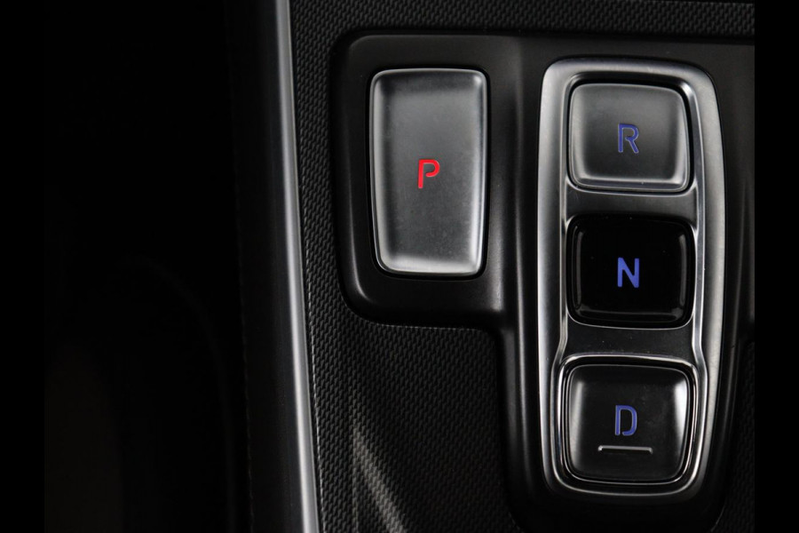 Hyundai Santa Fe 1.6 T-GDI PHEV Premium 7 Persoons | SOH 97,2% | Stoelventilatie | Trekhaak | Head-Up | Leder | Achterbankverwarming | 360 Camera | Carplay | Keyless | Adaptive cruise | Navigatie | Plug In