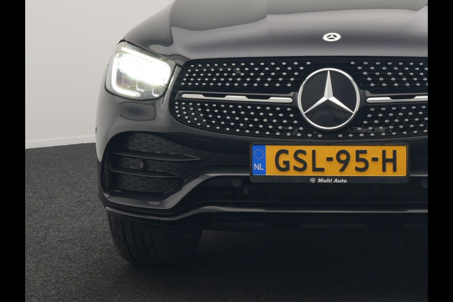 Mercedes-Benz GLC 300e 4MATIC Premium Plus PHEV 320pk Dealer O.H | Panodak | Adaptive Cruise | Sportstoelen Memory | Burmester | AMG Exterieur | Head Up | Camera | Keyless |