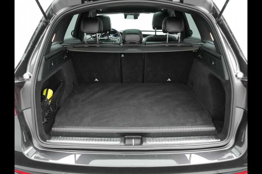 Mercedes-Benz GLC 300e 4MATIC Premium Plus PHEV 320pk Dealer O.H | Panodak | Adaptive Cruise | Sportstoelen Memory | Burmester | AMG Exterieur | Head Up | Camera | Keyless |