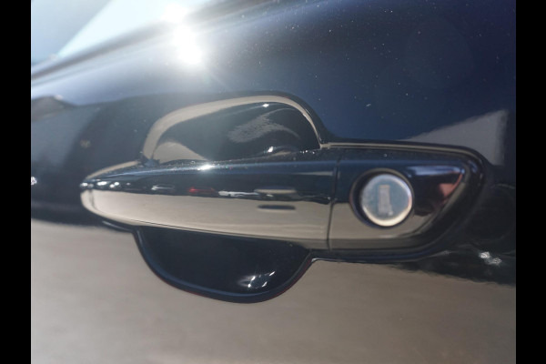 Peugeot 2008 1.2 Hybrid 136 GT 360 Camera | All seasonbanden