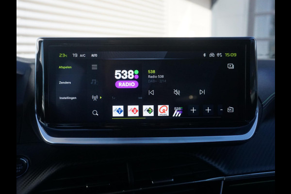 Peugeot 2008 1.2 Hybrid 136 GT 360 Camera | All seasonbanden