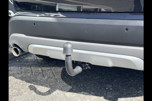 BMW X1 sDrive20i High Executive 192pk/141kW Automaat | Panodak | Afneembare trekhaak | Vol leder | Camera | Elektr. achterklep | Head-Up display | etc. etc.