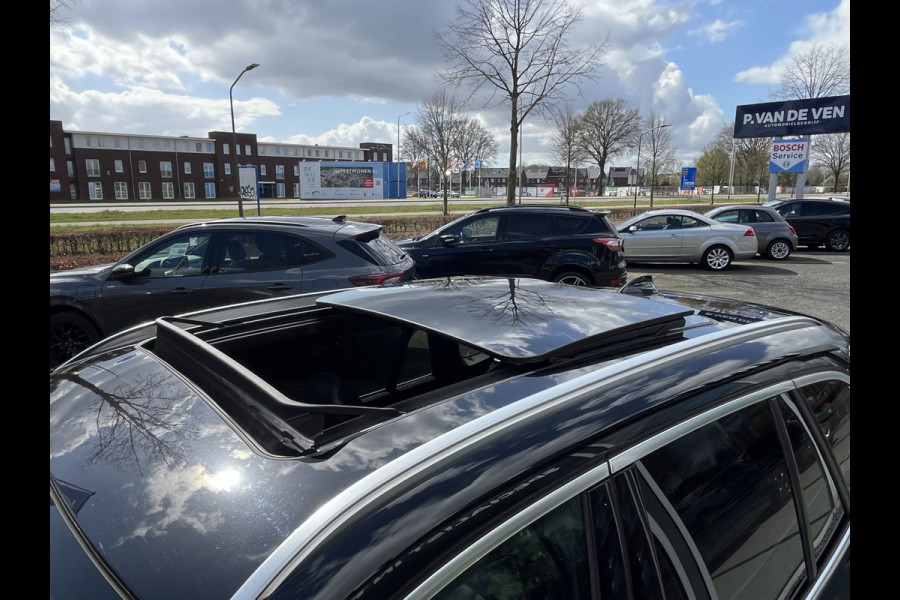 BMW X1 sDrive20i High Executive 192pk/141kW Automaat | Panodak | Afneembare trekhaak | Vol leder | Camera | Elektr. achterklep | Head-Up display | etc. etc.