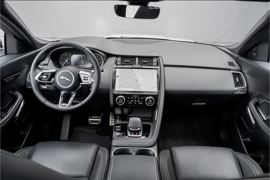 Jaguar E-Pace 1.5 P300e AWD R-Dynamic Pano CarPlay Leer