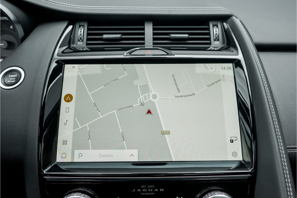 Jaguar E-Pace 1.5 P300e AWD R-Dynamic Pano CarPlay Leer