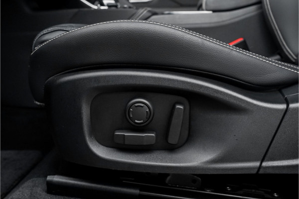 Jaguar E-Pace 1.5 P300e AWD R-Dynamic Pano CarPlay Leer