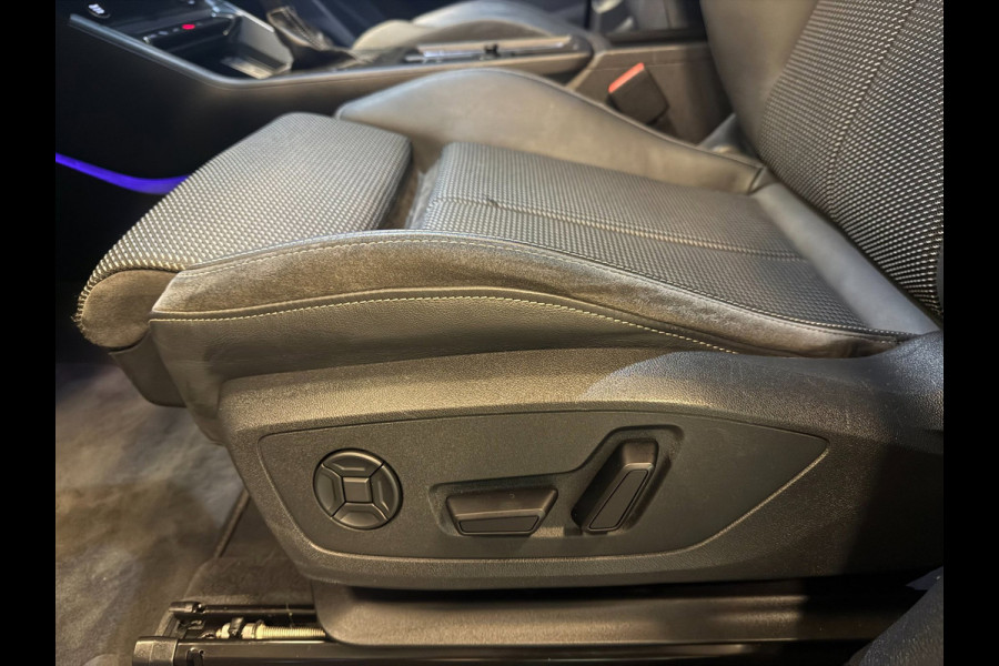 Audi Q3 Sportback 45 TFSI e S edition S-LINE BLACK-LINE 20''SOH-TEST/SFEERVERL/NAVI/DAB/STANDKACHEL/CARPLAY/CAM/KEY-LESS///